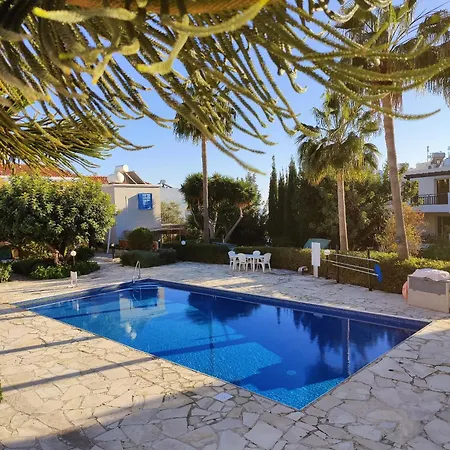 Lovely Townhouse In Vakantiehuis
